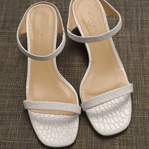 Club Monaco Marnee White Slide Sandals | Size 6 | NIB Women’s Resort Ready Shoes